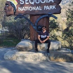 Meet your Posher, Omar